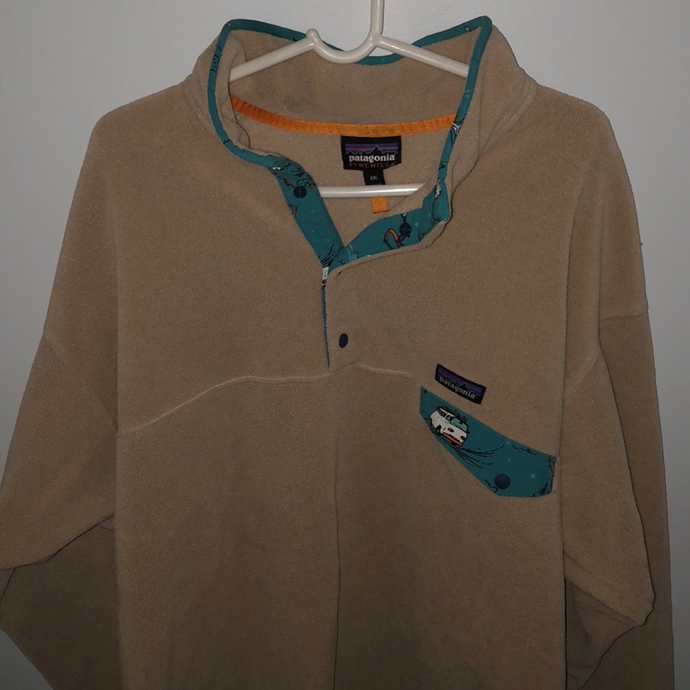 Printed Patagonia snap t